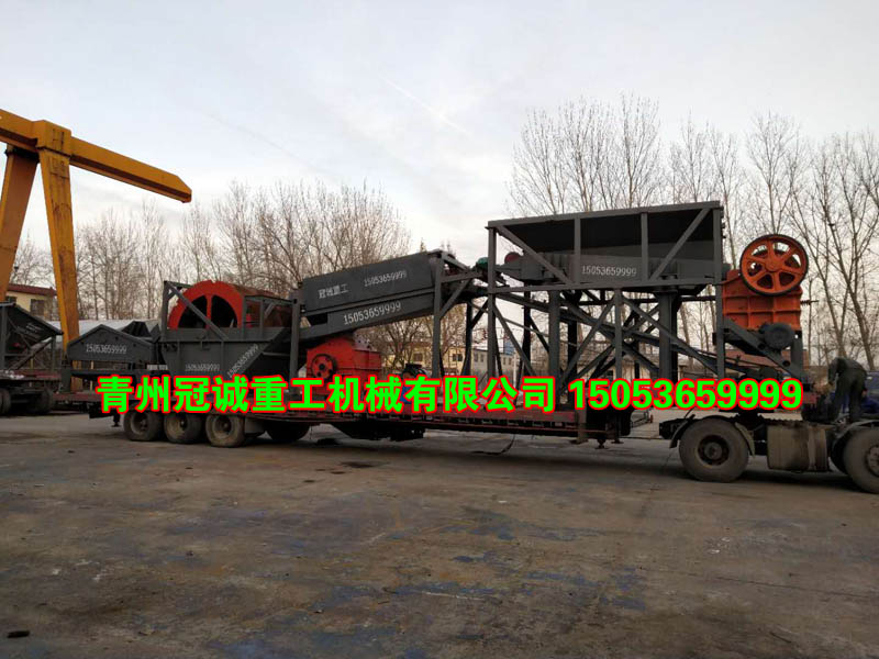 2019新款移動(dòng)制沙洗砂機(jī)械生產(chǎn)線(xiàn)